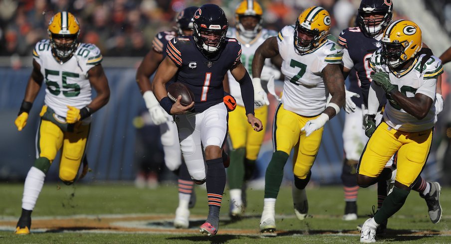 Justin Fields running against the Green Bay Packers