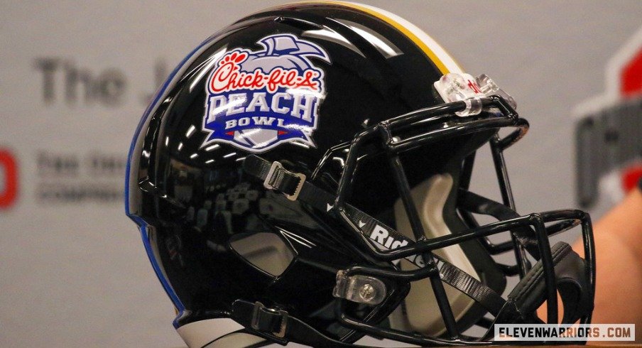 Peach Bowl helmet