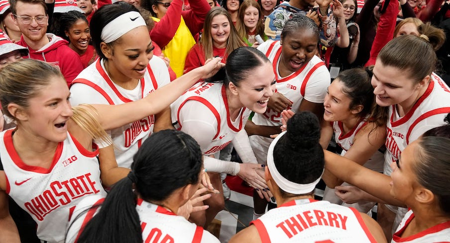 Ohio State women’s basketball celebrating its win over Iowa
