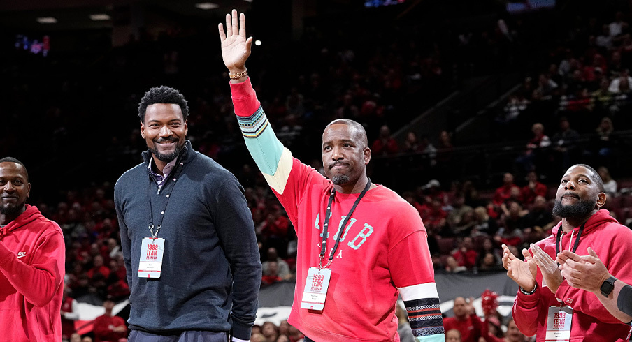 Michael Redd being honored at an Ohio State basketball game