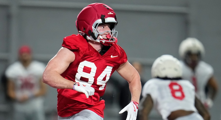 Hunter Welcing running a route during spring practice